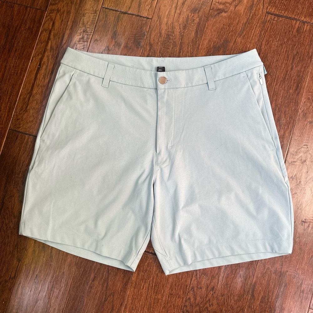 Lululemon Athletica Men's Commission 7”Shorts